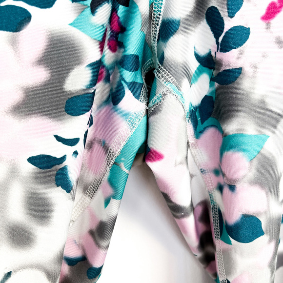 Joe Fresh Blue, Grey, White & Pink Floral Athletic Leggings - Picture 5 of 9